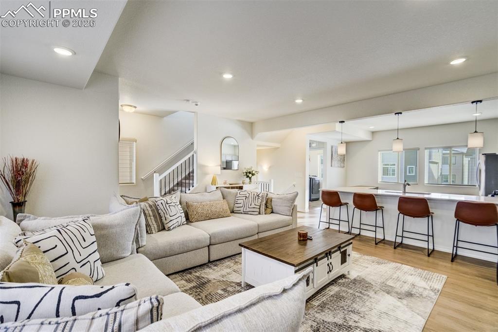 Image 18 of 30: Living Room