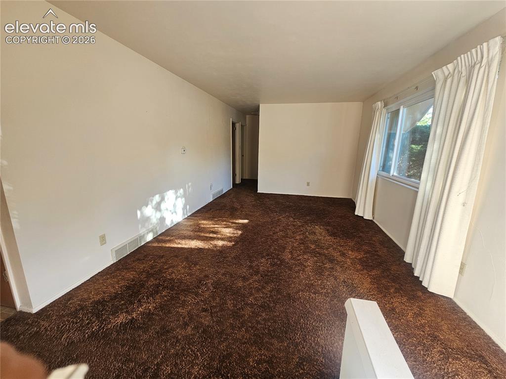 Image 9 of 37: Additional content