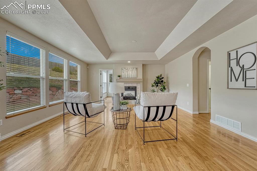 Image 13 of 47: Family Room