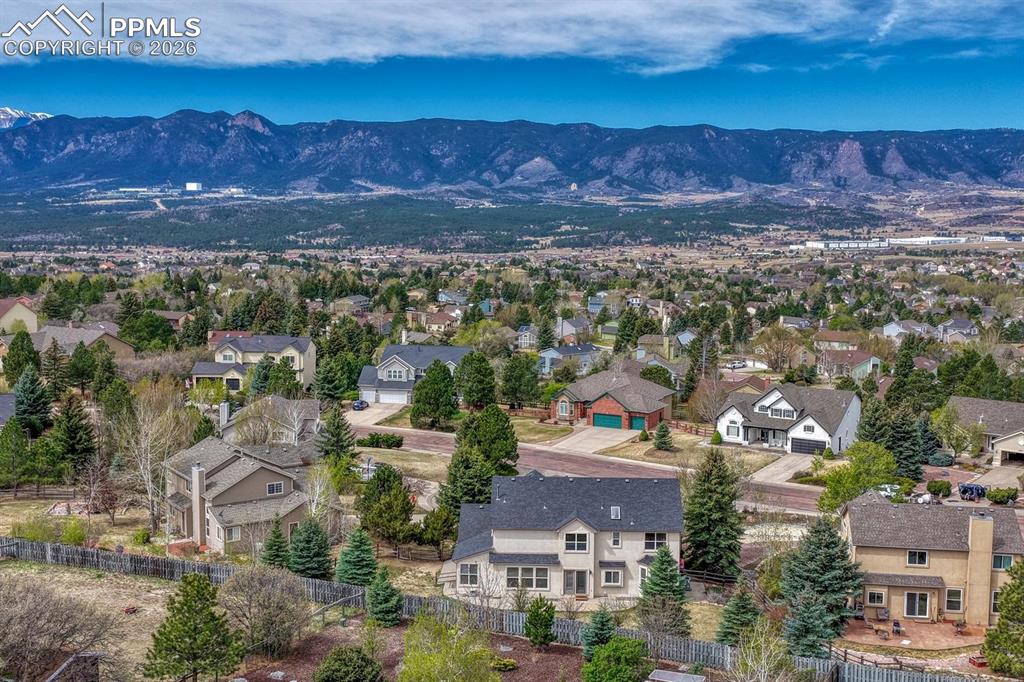 Image 40 of 47: Back of Structure