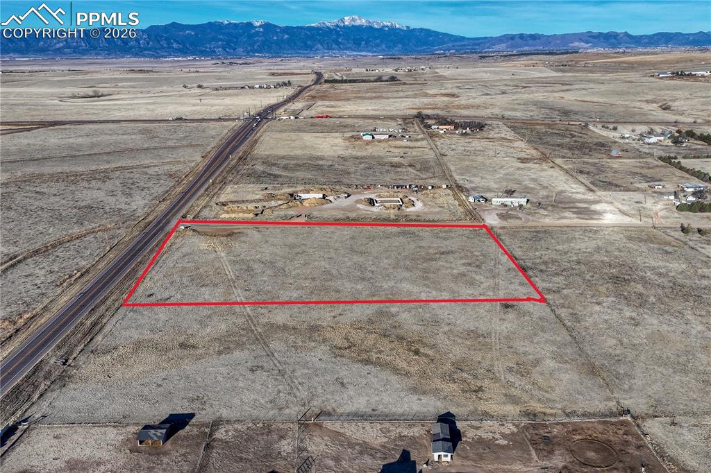 Image 6 of 14: Property Lines are Approximate and not a survey