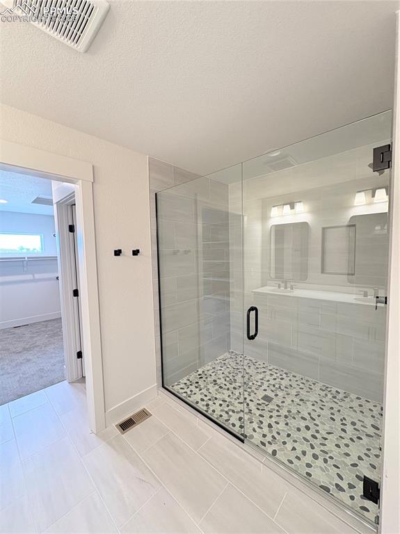 Image 4 of 13: Master Bathroom