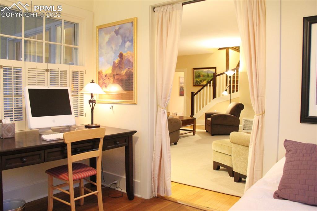 Listing 4074226, Image 10 of 32