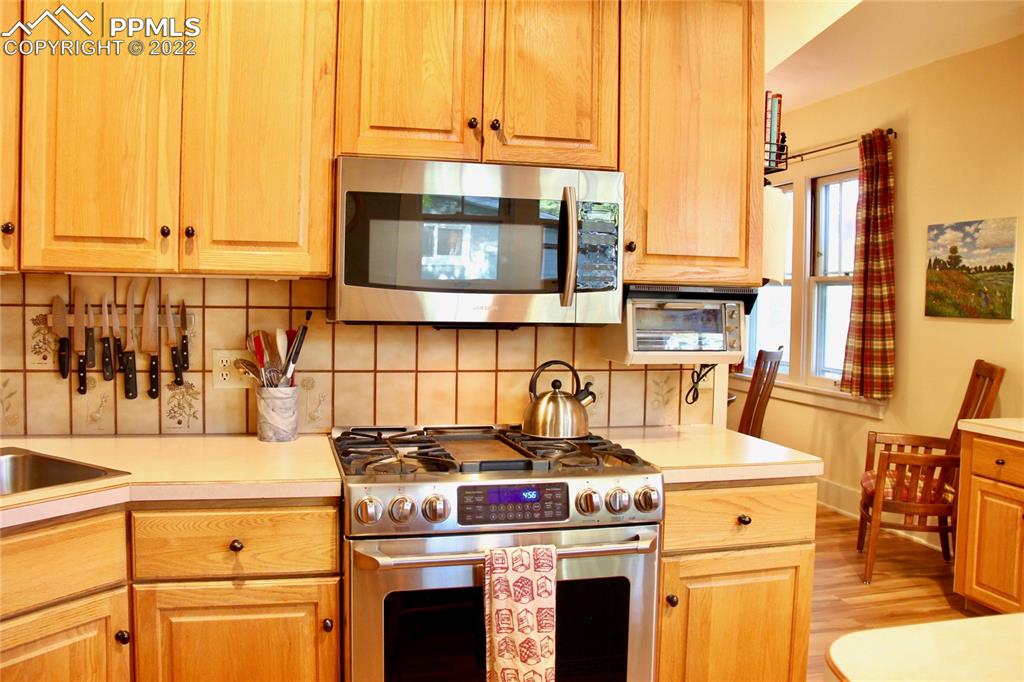 Listing 4074226, Image 13 of 32