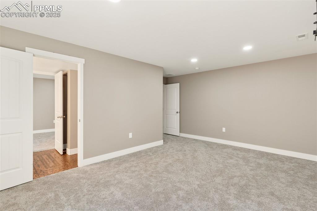 Image 36 of 49: Bedroom