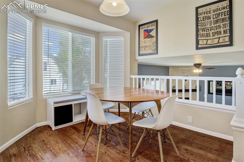 Image 8 of 28: Dining Area