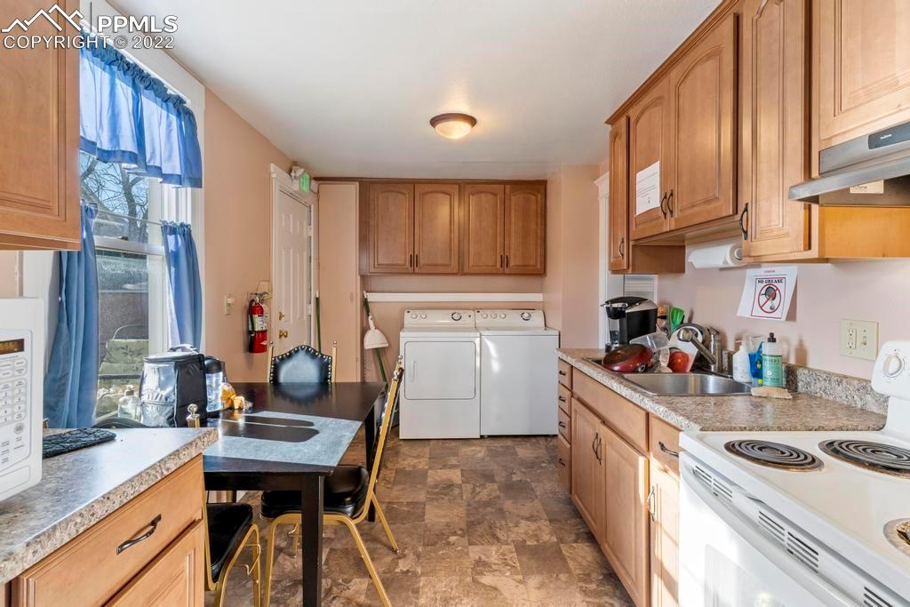 Listing 4076994, Image 17 of 48