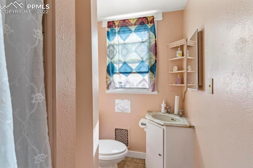 Listing 4076994, Image 23 of 48
