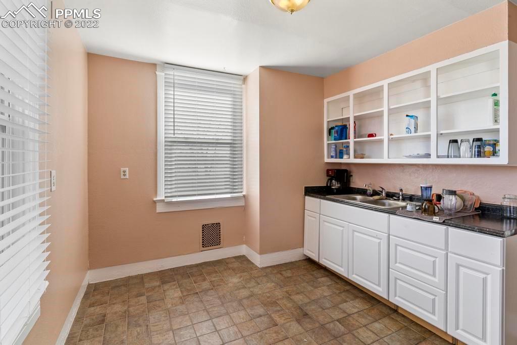 Listing 4076994, Image 26 of 48
