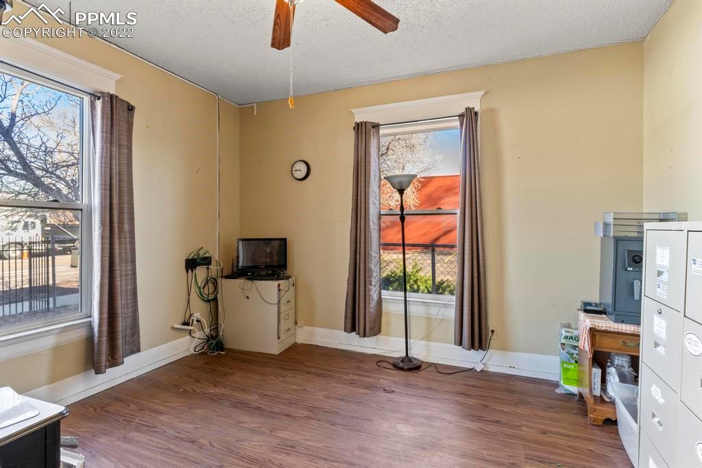Listing 4076994, Image 9 of 48