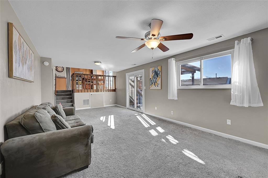 Image 15 of 45: New sliding door!