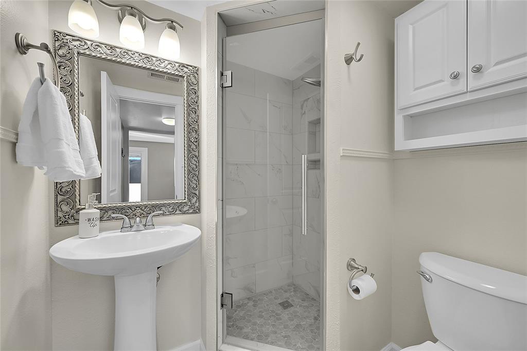 Image 17 of 45: Updated bathroom!