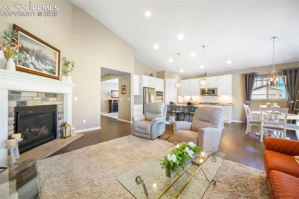 Image 15 of 50: Living Room