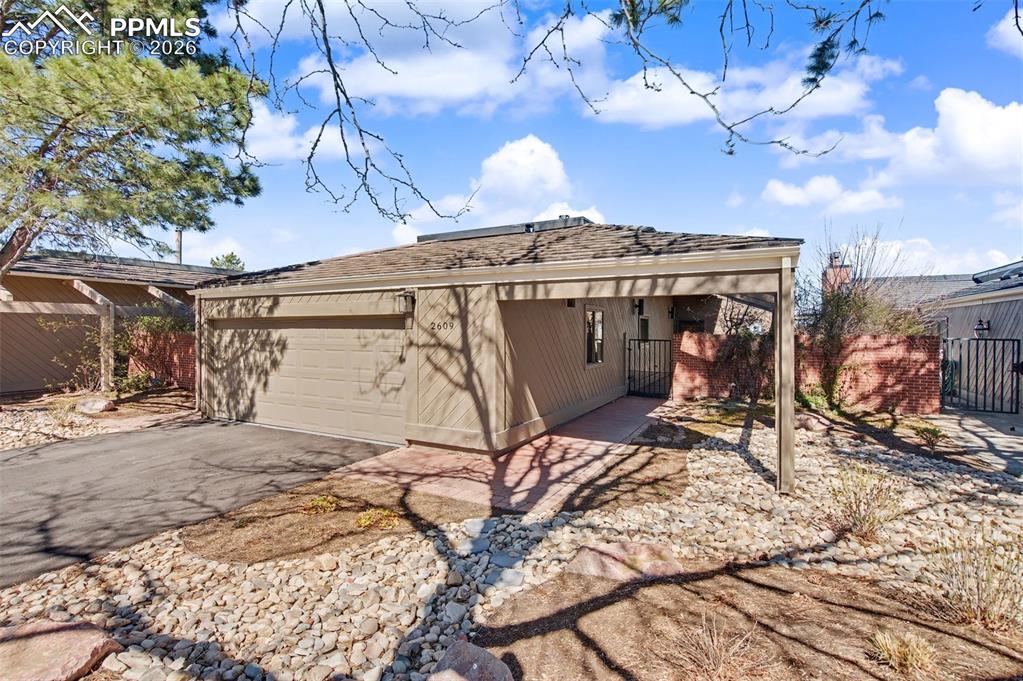 Image 1 of 36: Front of Structure