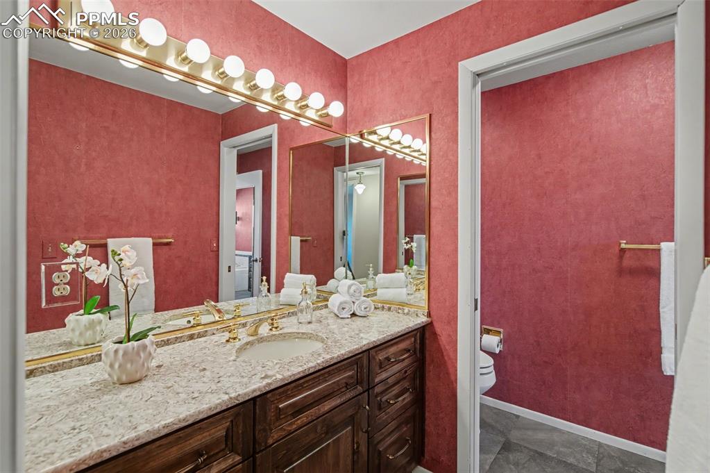 Image 19 of 36: Master Bathroom