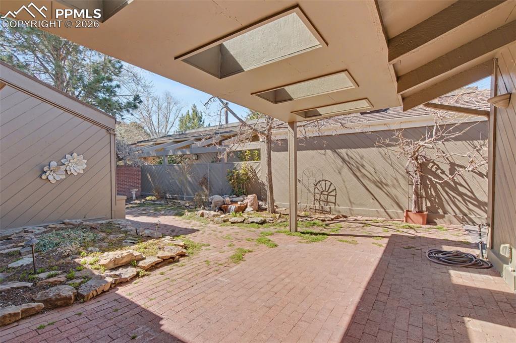 Image 30 of 36: Courtyard