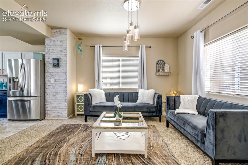 Image 10 of 50: Living Room