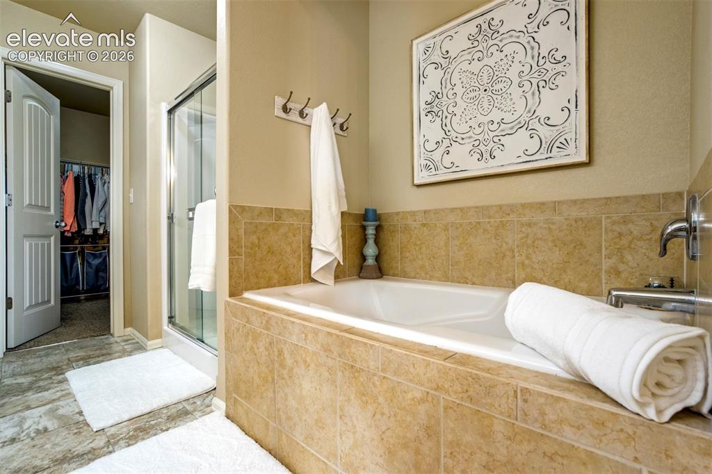 Image 29 of 50: Master Bathroom