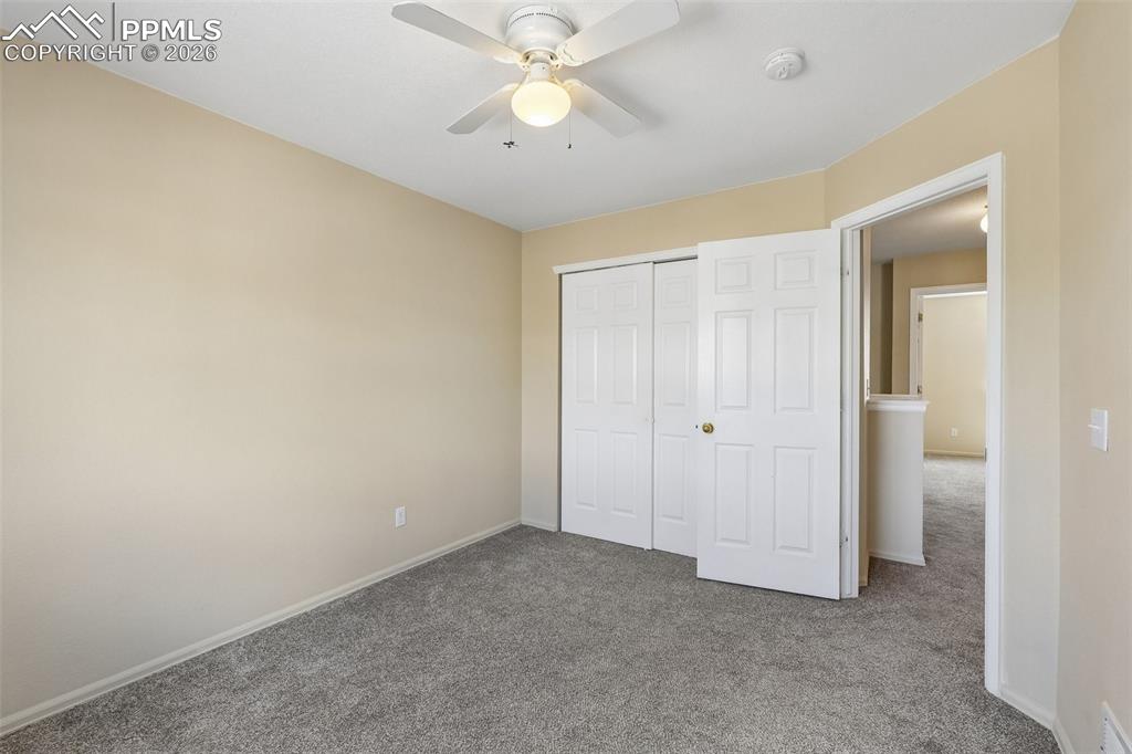 Image 20 of 26: Bedroom