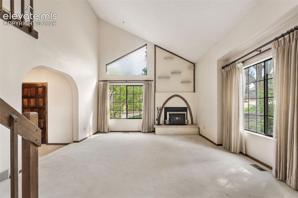 Image 9 of 50: Family Room