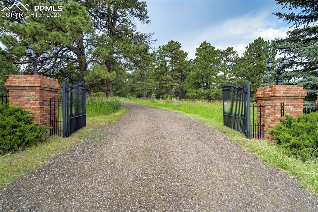 Image 47 of 50: Gated entry