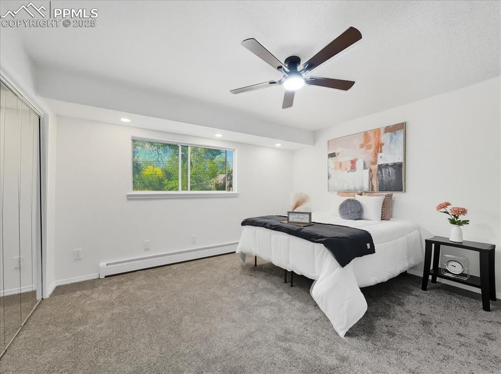 Image 11 of 49: Bedroom