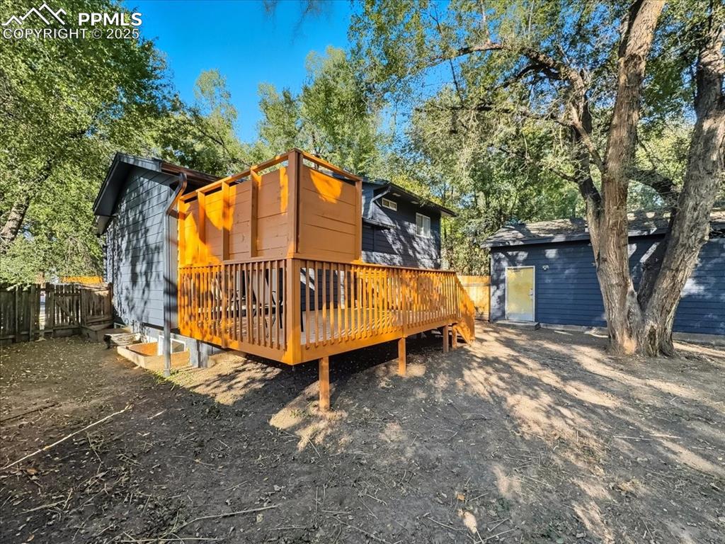 Image 43 of 49: Back of Structure