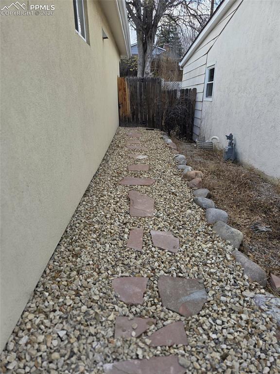 Image 38 of 38: Yard