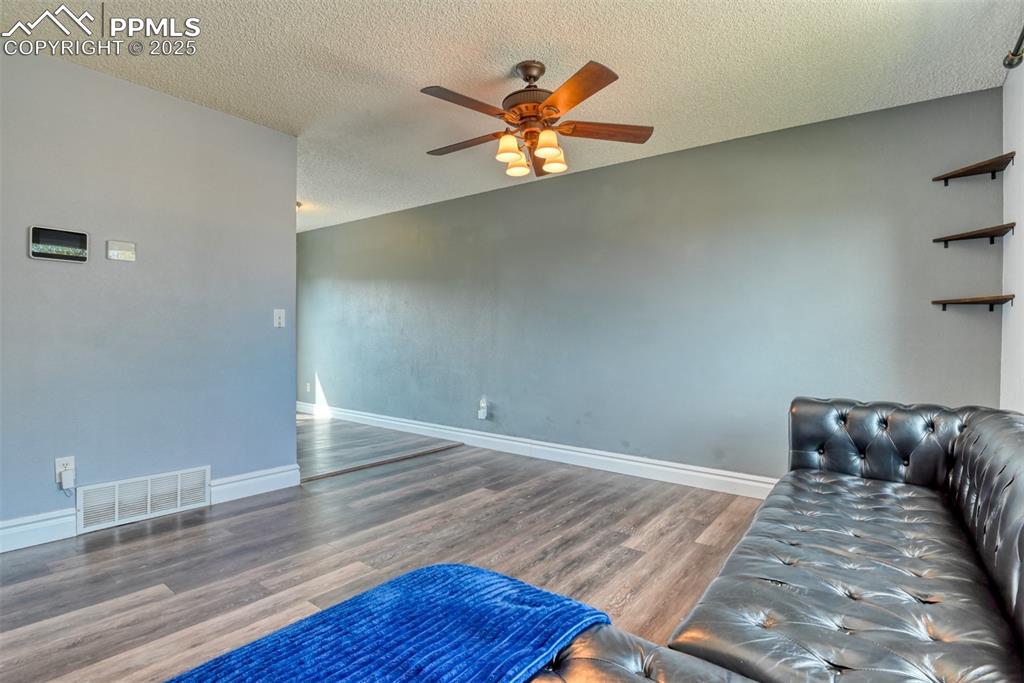 Image 6 of 46: Living Room