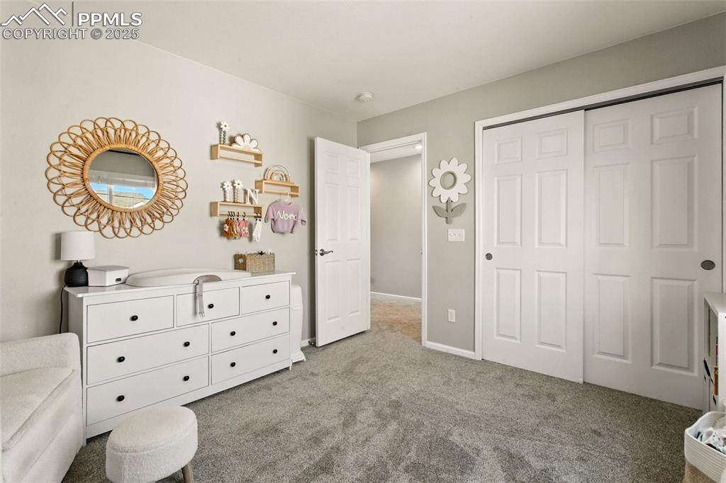 Image 22 of 28: Bedroom