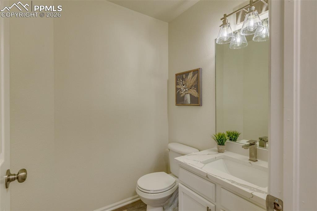 Image 18 of 26: Bathroom