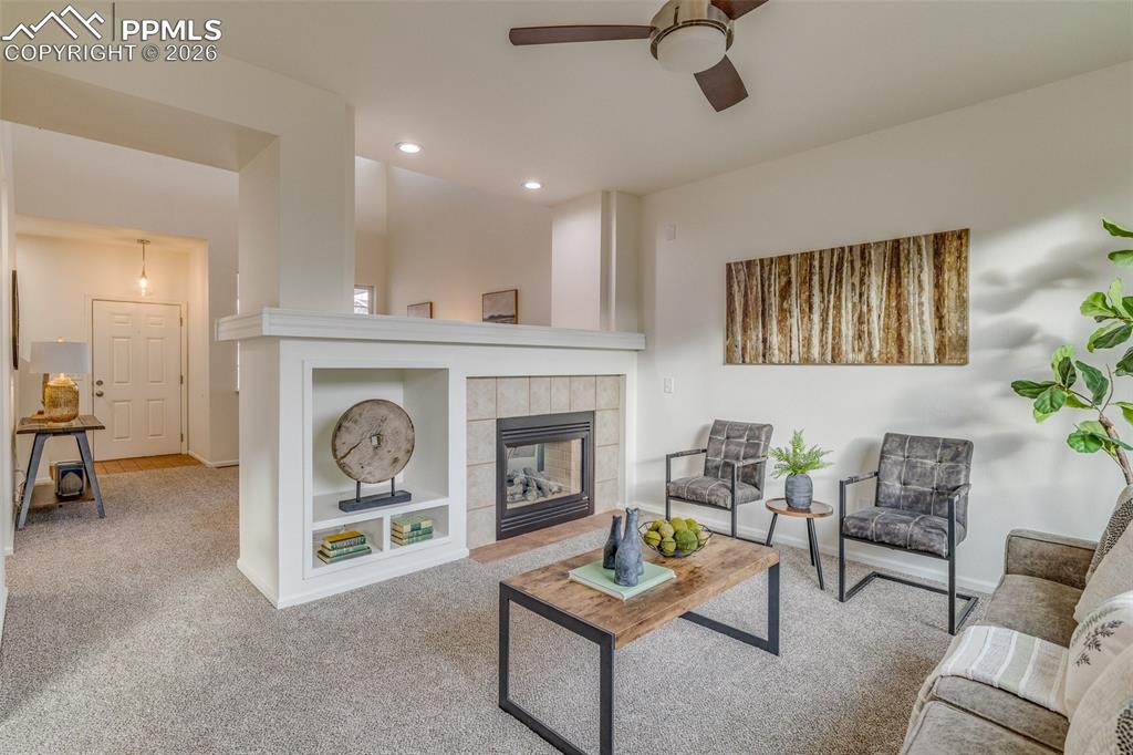 Image 20 of 26: Living Room