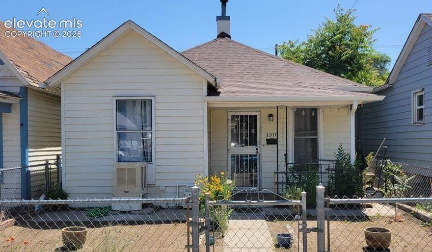Image 1 of 14: Front of Structure