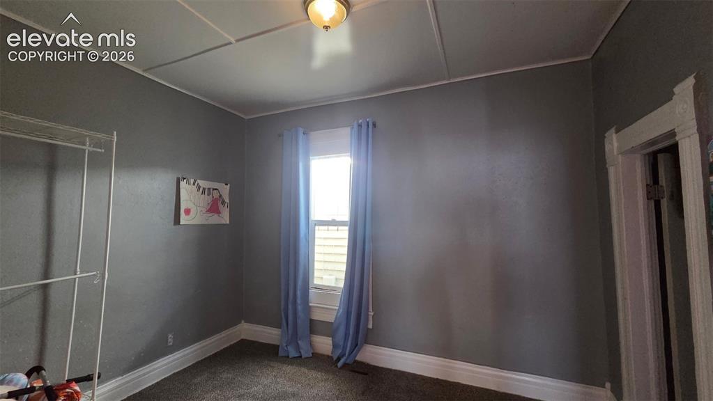 Image 9 of 14: Bedroom