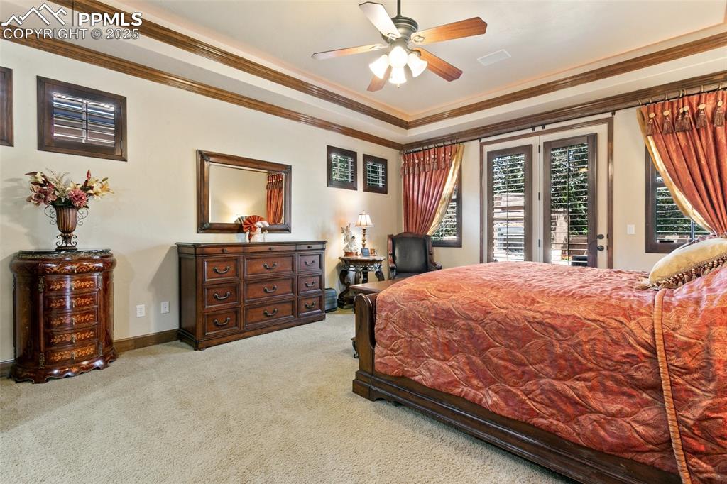 Image 17 of 47: Bedroom