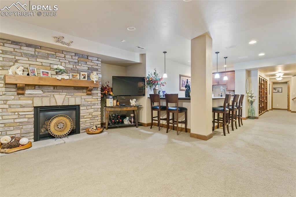 Image 30 of 47: Family Room