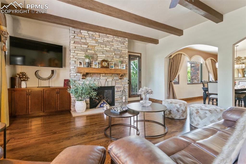 Image 9 of 47: Living Room