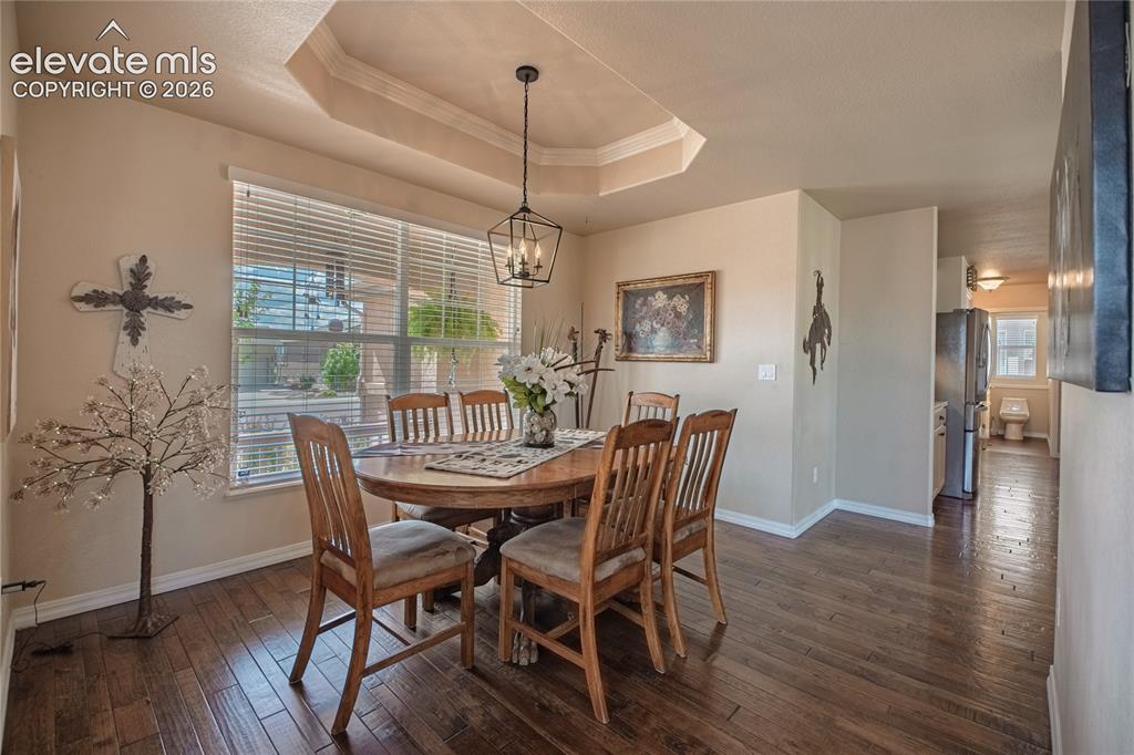 Image 6 of 50: Formal Dining Room