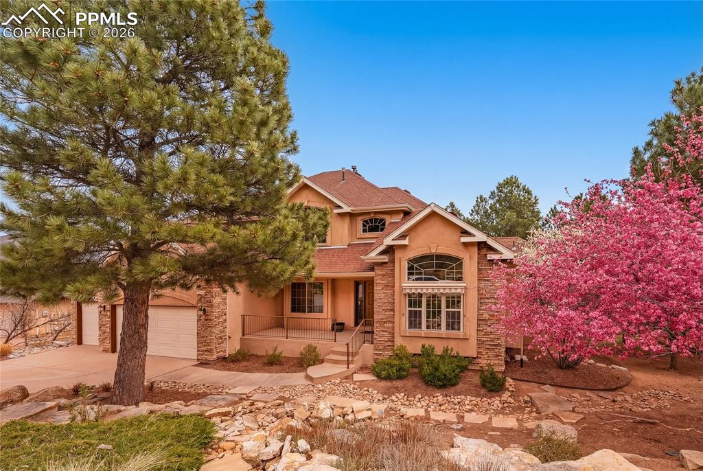 Image 3 of 50: Front of Structure