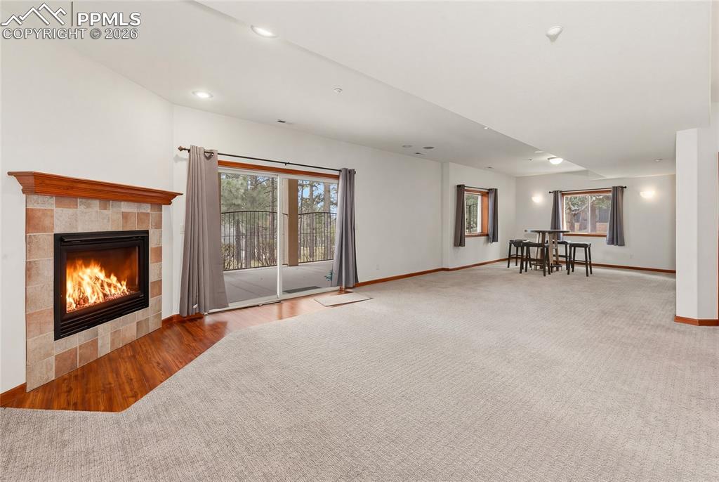 Image 40 of 50: Recreation Room