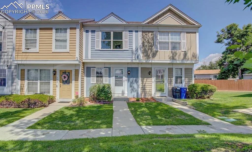 Image 1 of 20: Front of Structure