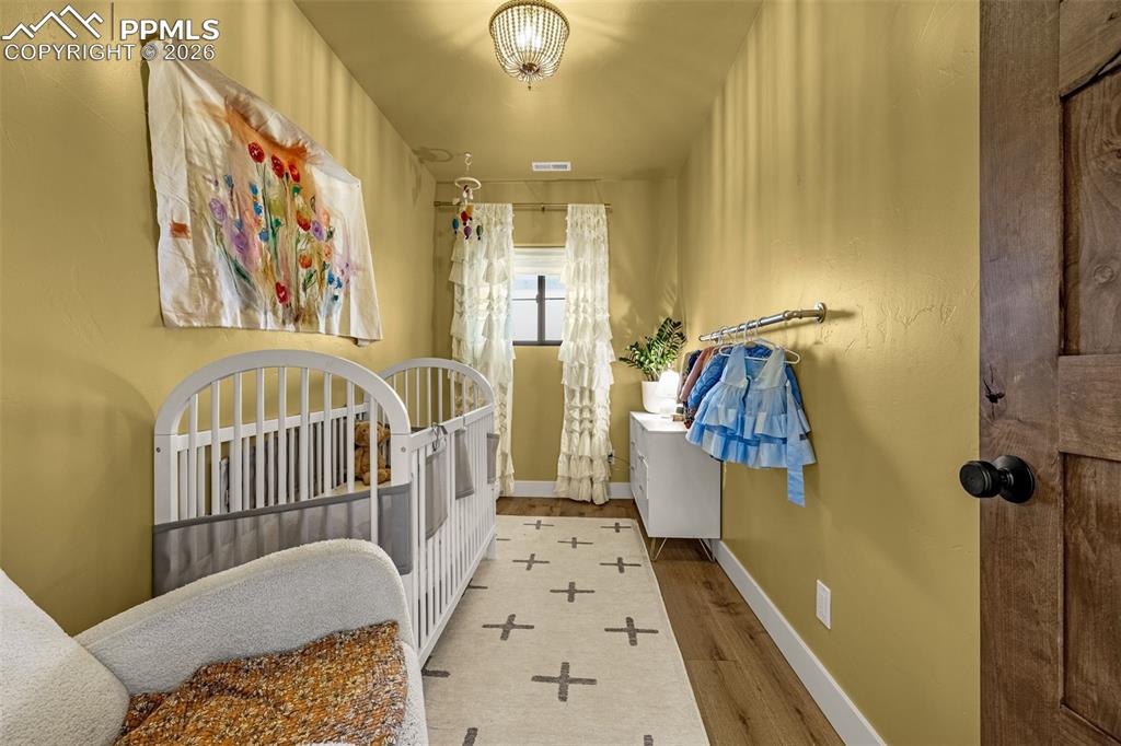 Image 19 of 43: Bedroom