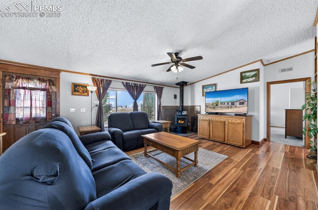 Image 5 of 42: Living Room