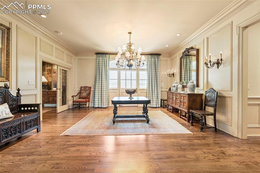 Image 4 of 50: No Description Available