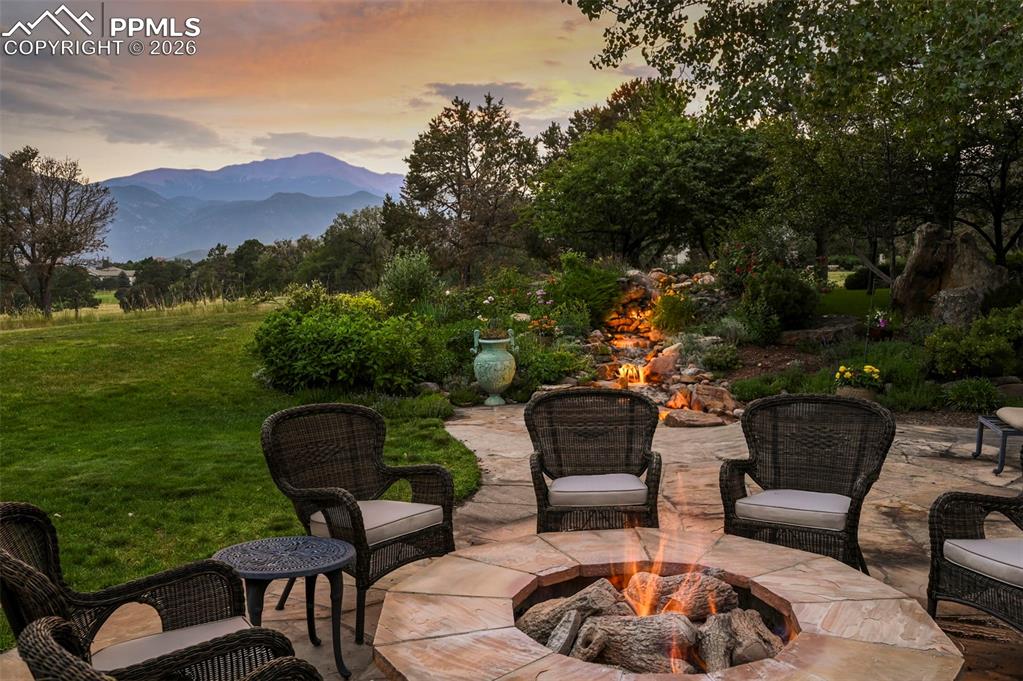 Image 43 of 50: No Description Available