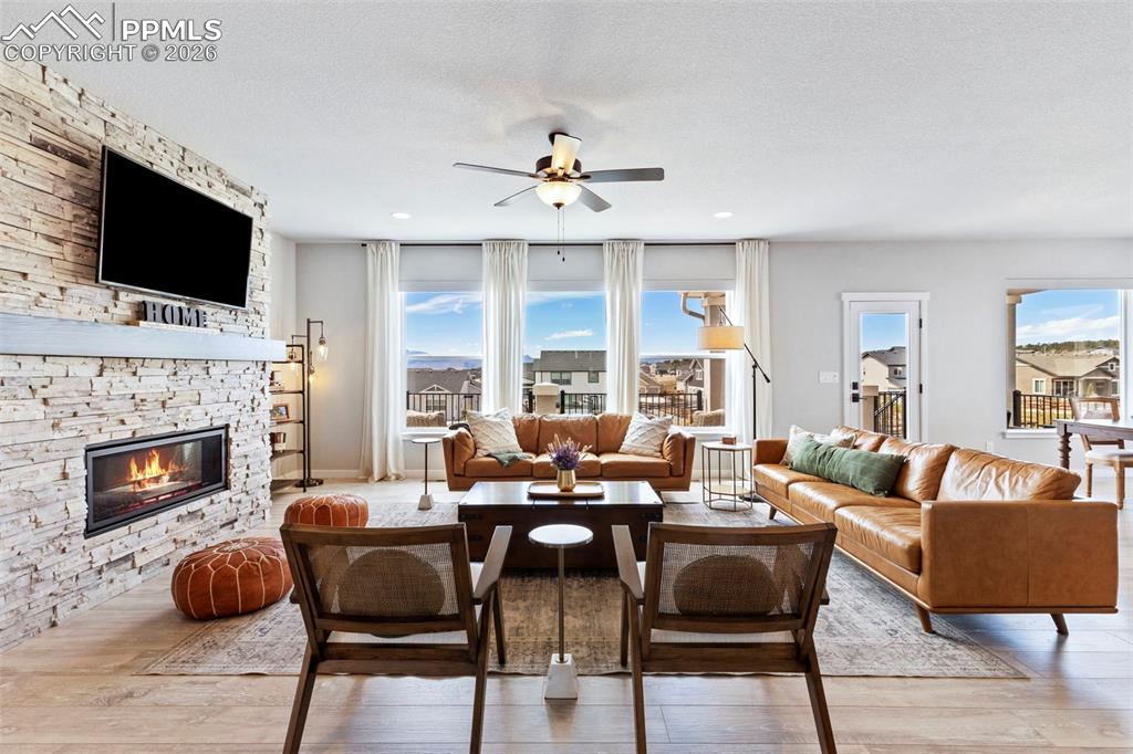 Image 12 of 48: Living Room