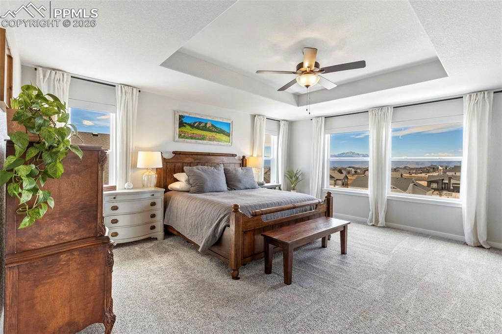 Image 28 of 48: Bedroom