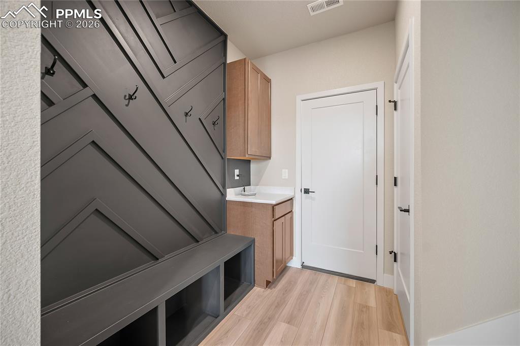 Image 11 of 42: Mud Room