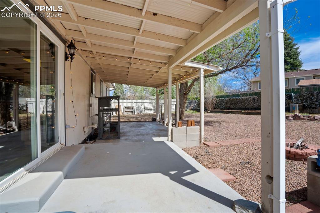 Image 43 of 50: Patio