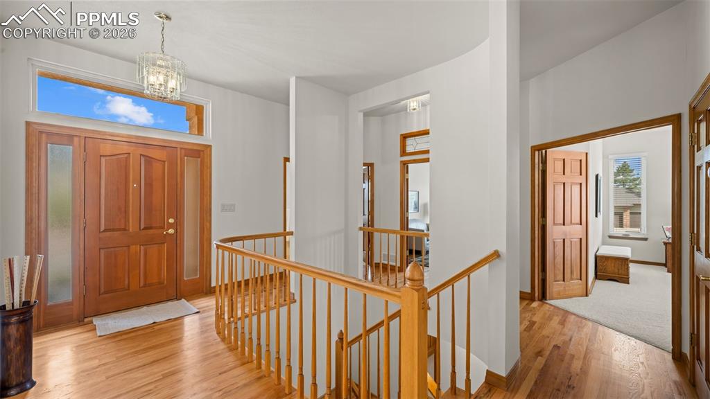 Image 7 of 47: Entry